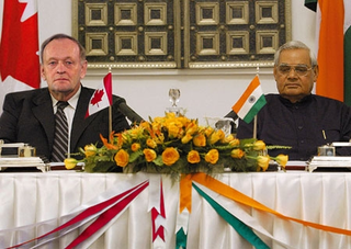 Embarrassed Chrétien and Kalam restore diplomatic relations.